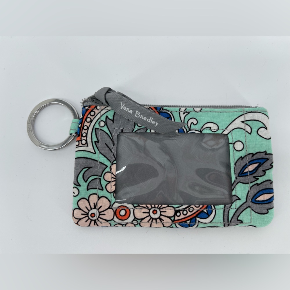 ⭐️Vera Bradley Mint and Gray Floral ID Case